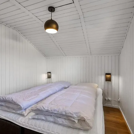 Thamina - 200m To The Fjord By Interhome *