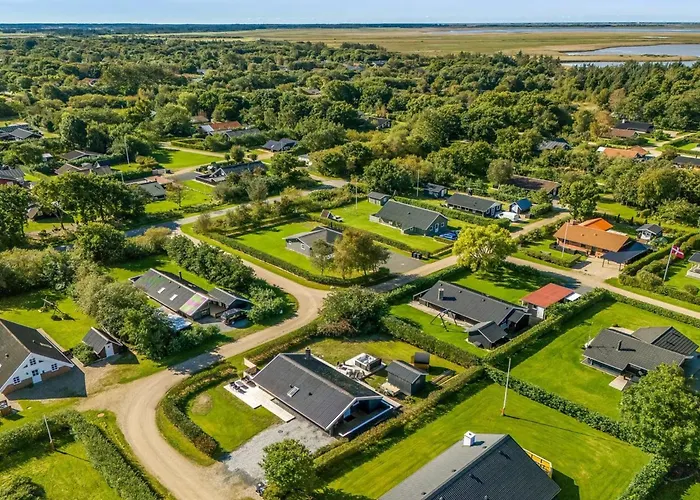 Thamina - 200m To The Fjord By Interhome