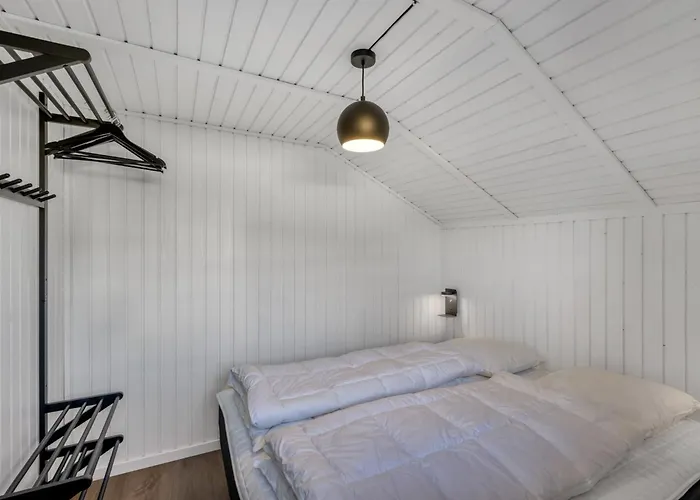 Thamina - 200m To The Fjord By Interhome